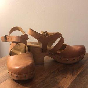 Korea Platform Clogs